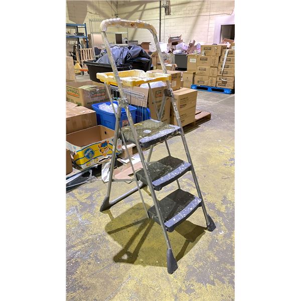 3 STEP STEP LADDER WITH PAINT TRAY