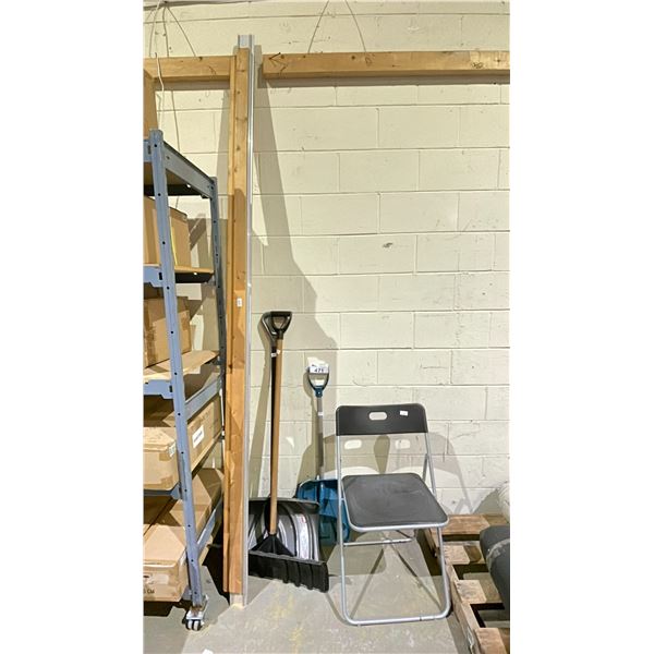 ASSORTED ITEMS INCLUDING; SHOVELS, FOLDING CHAIR & STRAIGHT EDGE