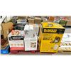 Image 1 : PALLET OF ASSORTED ITEMS INCLUDING; WET/DRY VAC, AIR FRYERS, TOASTER & MORE (UNKNOWN WORKING