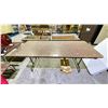 Image 1 : FOLDING TABLE WITH RISERS