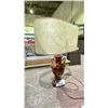 Image 2 : TABLE LAMP WITH SHADE