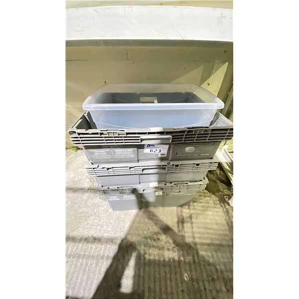 LOT OF TOTES