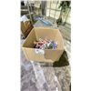 Image 1 : BOX OF HANGERS