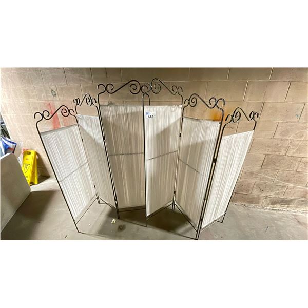 2- 3 PANEL ROOM DIVIDERS