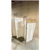 Image 2 : 2- 3 PANEL ROOM DIVIDERS