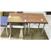 Image 2 : 3 ASSORTED END TABLES