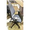 Image 2 : ROLLING OFFICE CHAIR
