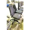 Image 2 : ARMLESS ROLLING OFFICE CHAIR