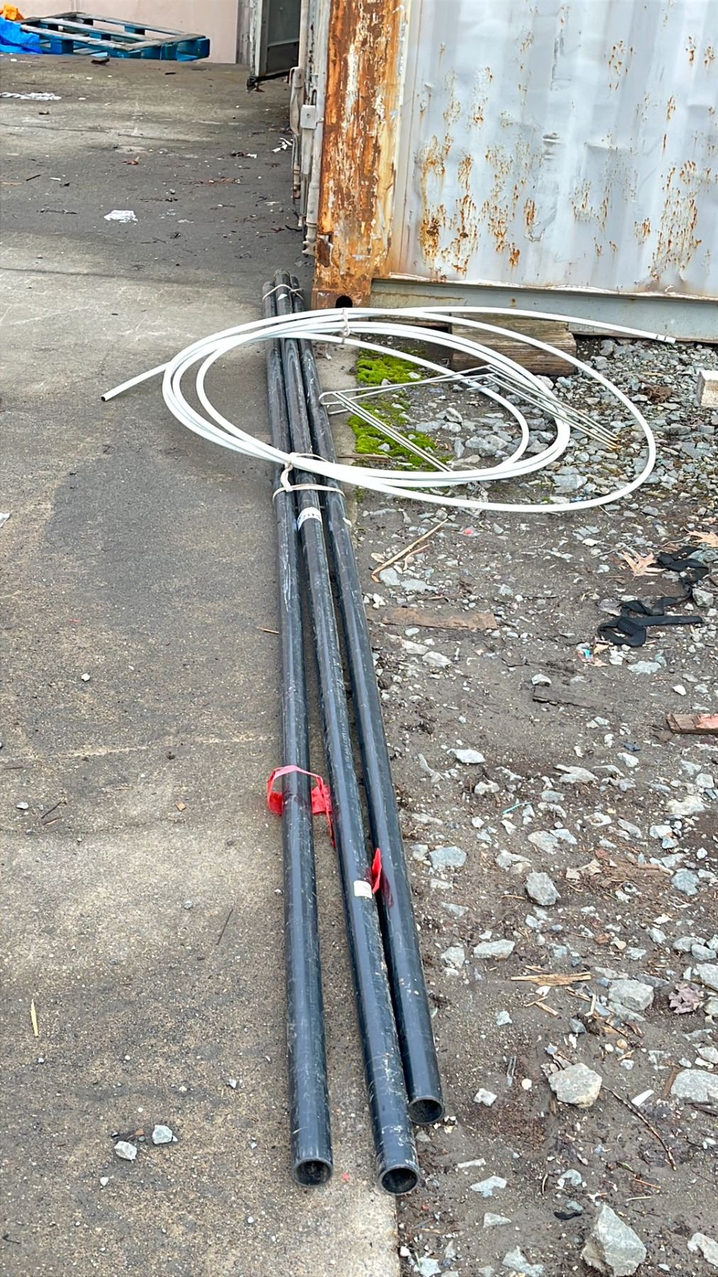 PVC PIPE, PEX LINE & METAL RACK HANGERS - Able Auctions