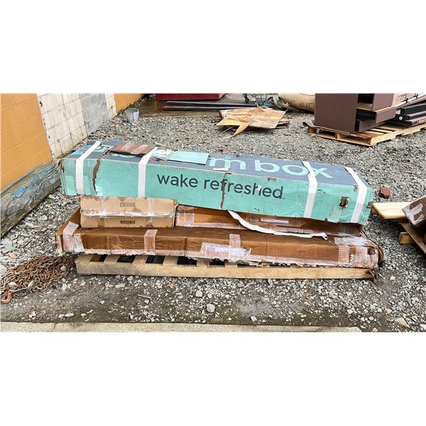 PALLET OF ASSORTED ITEMS INCLUDING; BOOMBOX BED IN A BOX & MORE (MAY BE WATER DAMAGED)