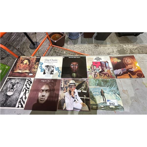 VINYL RECORD COLLECTION INCLUDING: THE HOLLIES, JOHN DENVER, BILLY PAUL
