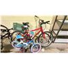 Image 1 : 3 ASSORTED BIKES