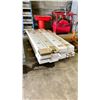 Image 1 : PALLET OF AMERICAN FLOORING AQUA TECH PLUS COLLECTION T384 SUPERIOR 72"/48"/24" X 9-3/8" X 12MM