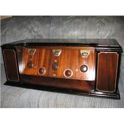 Crosley model RFL 75