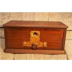 Federal model Orthosonic Type E10