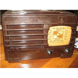 Emerson model BL200, brown bakelite