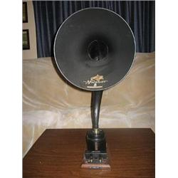 Magnavox horn speaker model R3, good driver