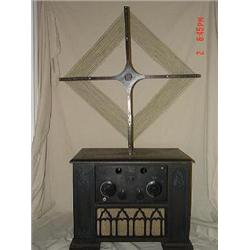 De Forest model D-12 reflex with original loop antenna