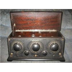 Standard Radio Corp. model "Standardyne B"