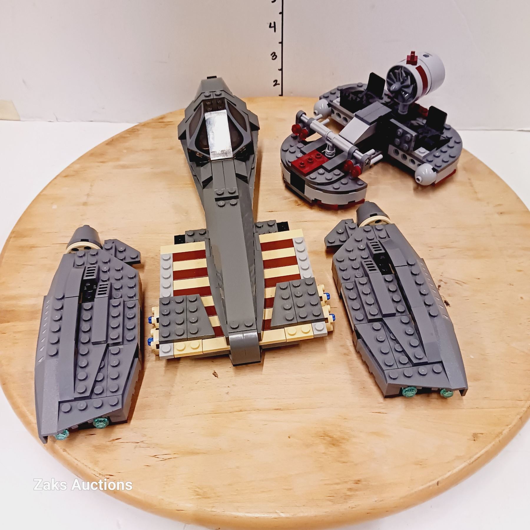 2010 HASBRO Star Wars Clone Wars Swamp Speeder - AS-IS