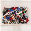 Image 2 : Mix Lego 2lb with Minifigure +
