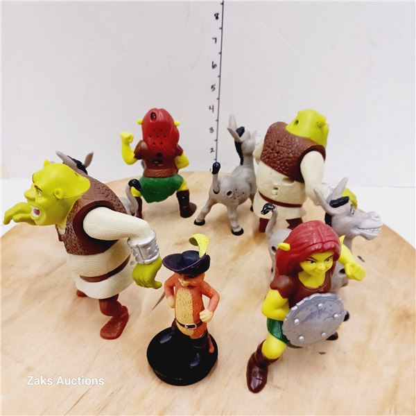 Eight McDonald's 2010 Shrek Forever After 3D Loose Toys
