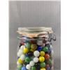 Image 2 : Vintage 3/4 L Jar Of Solid Coloured Marbles