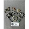 Image 1 : Various Vintage Rhinestone Brooches