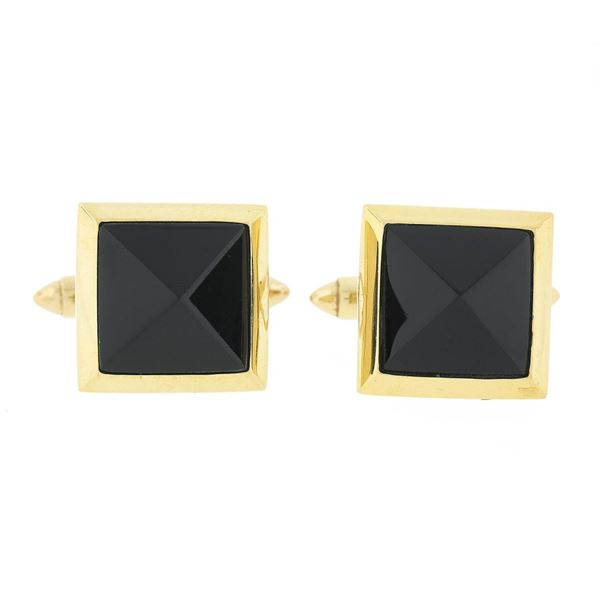 Vintage 18K Yellow Gold Pyramid Cut Bezel Black Onyx Square Swivel Cuff Links