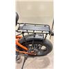 Image 8 : Y20 ORANGE ELECTRIC FOLDABLE E-BIKE - 75 KM RANGE, HYDRAULIC DISC BRAKES, 7 LEVELS, LCD DISPLAY,