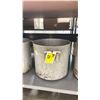 Image 3 : SHELF OF ASSORTED SIZED COMMERCIAL STOCK POTS