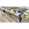 Image 2 : QUEST 36" 6 BURNER STAINLESS STEEL COMMERCIAL NATURAL GAS MOBILE COOK TOP CONVECTION OVEN