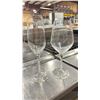 Image 2 : BOX OF ASSORTED COMMERCIAL RESTAURANT WINE GLASSES