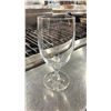 Image 2 : BOX OF ASSORTED COMMERCIAL RESTAURANT WINE GLASSES