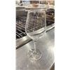 Image 2 : BOX OF ASSORTED COMMERCIAL RESTAURANT WINE GLASSES