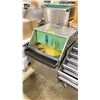 Image 2 : MOYER DIEBEL DFM7.5, 230V, 60HZ COMMERCIAL STAINLESS GLASSWASHER