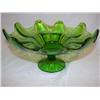 Image 1 : Green compote with ruffled edging