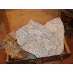 Old trunk, inclds. Quilt block quilt & 2 fabric pieces