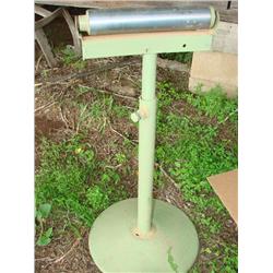 Woodwork shop roller