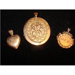 3 ladies lockets