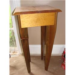 Texas Pine Lamp Table