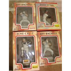 4 Astro '05 ltd.ed. Player figurines