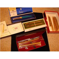 Pens-Parker, Cross, some in cases, some loose