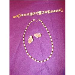 Rhinestone necklace, bracelet & clip on earings
