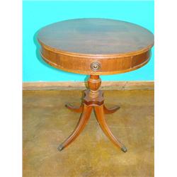 Round Mahogany Table w/drawer