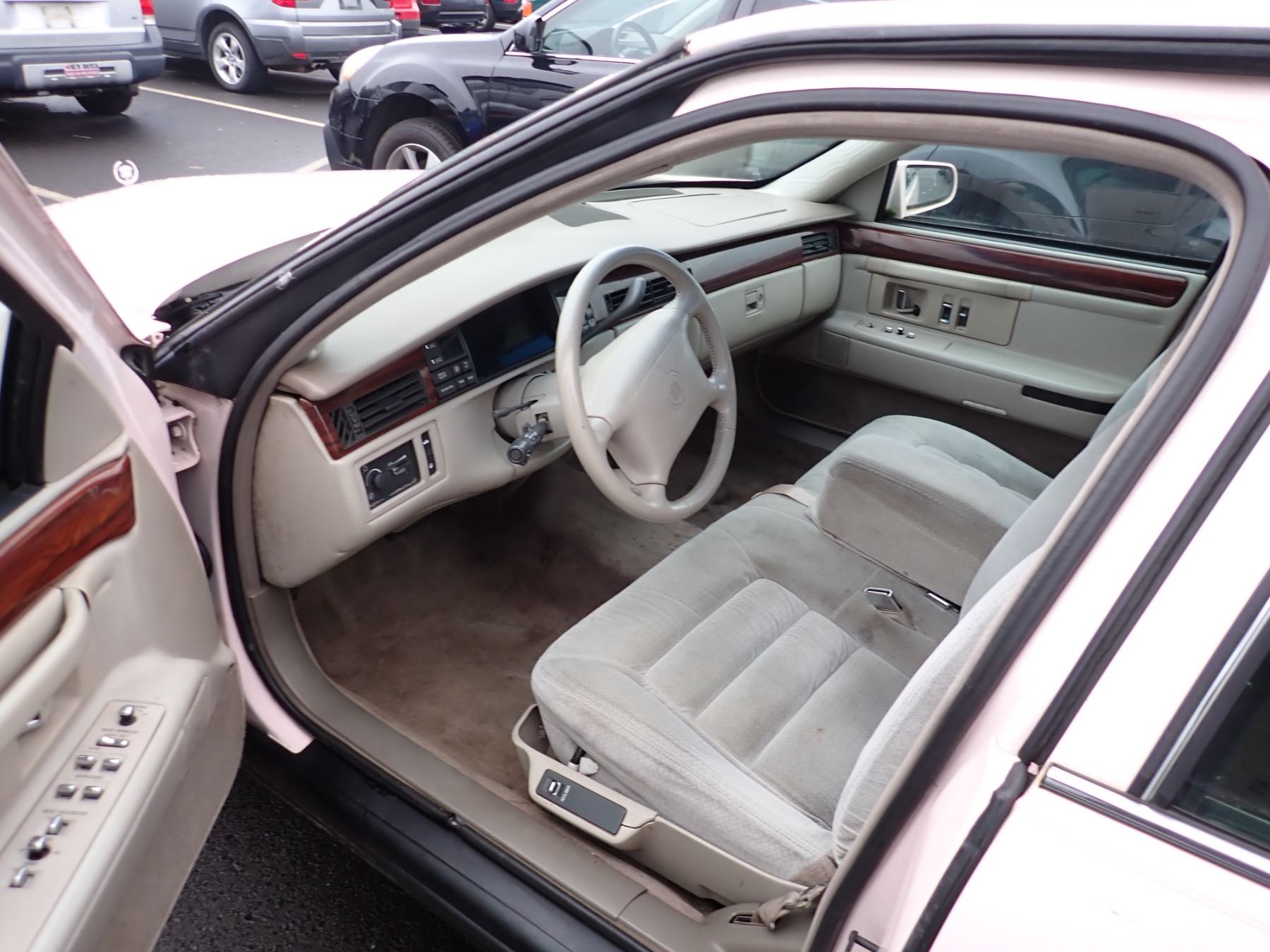 1996 Cadillac deVille Speeds Auto Auctions