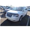 Image 1 : 2010 Chrysler Town and Country