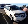Image 2 : 2010 Chrysler Town and Country