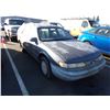 Image 2 : 1992 Ford Taurus RUNS WITH MECHANICAL PROBLEMS