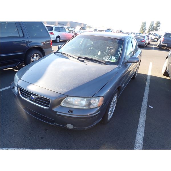 2005 Volvo S60